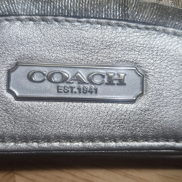 Coach Crossbody Clutch Chain Bag Wallet Gold Optic Signature Lurex 44144 - Picture 9 of 9